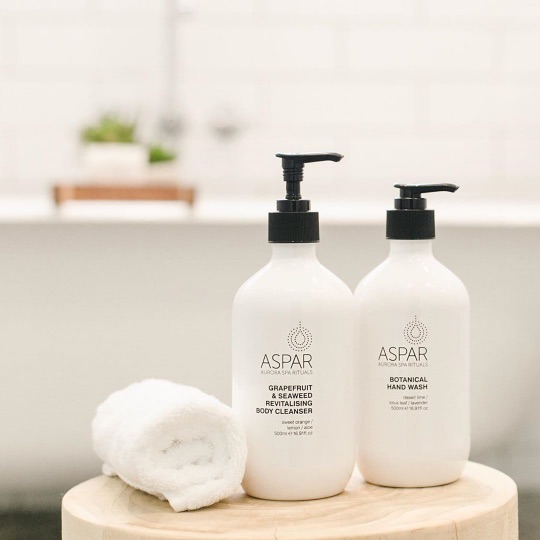 96084503_2506878539574628_3117540243527762172_n ASPAR AURORA SPA hand wash